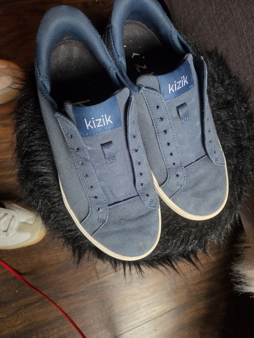 Kizik Men’s Easy-On Slip-On Loafers in Navy